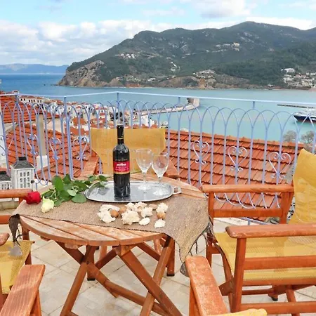 Holiday home Alexandras Traditional House In Centre Skopelos Town